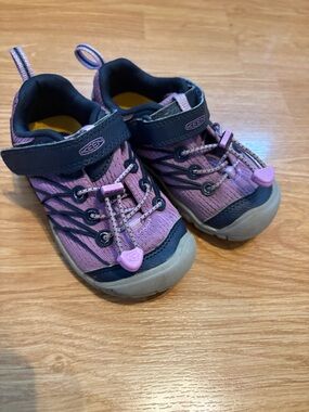 Keen Kids Purple and Navy Outdoor Sneaker